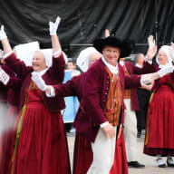Danserien-Sant-Ké-danse-traditionnelle-bretonne-costume @karantez.photos